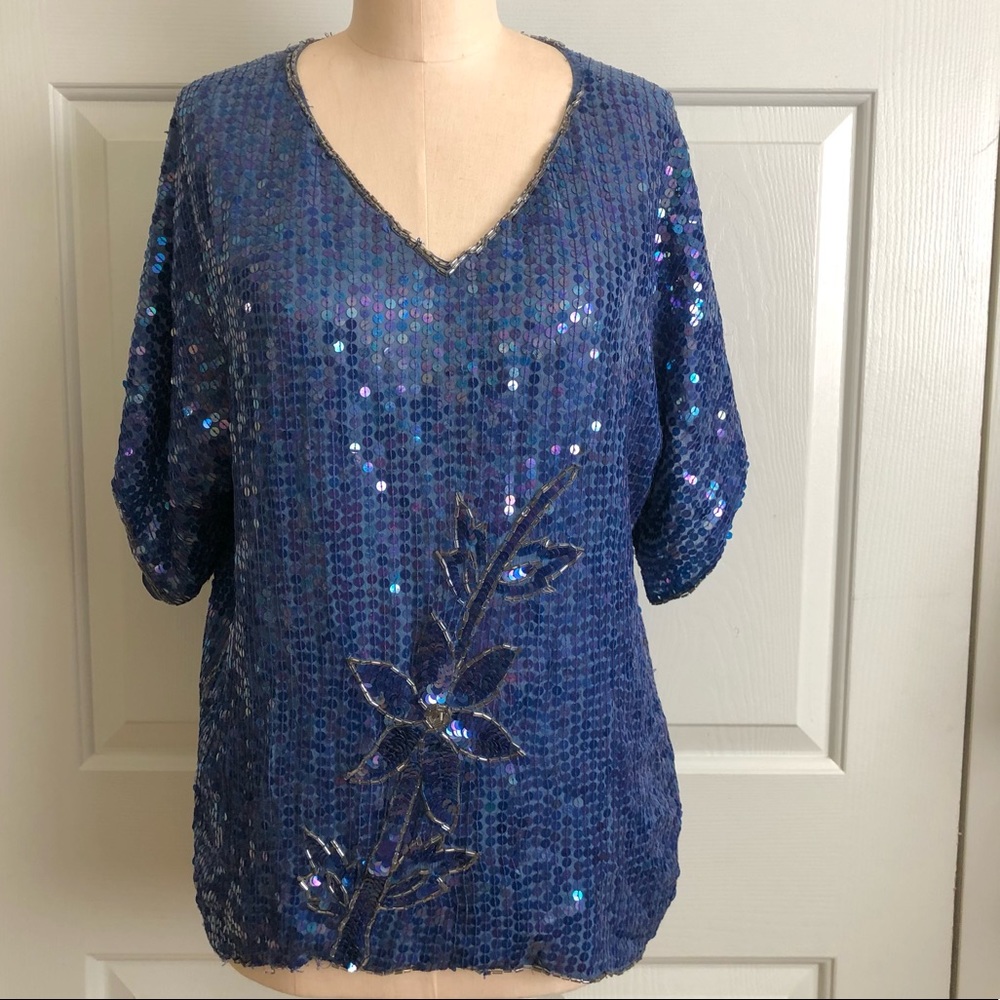 Vintage Sequins Queen Floral Silver Blue 💯 % Silk Top Size Large